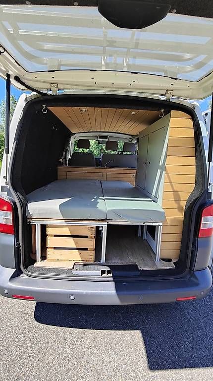 VW Veicoli da campeggio: VW T5 4x4 Camper – Usato da Sursee venduto da ksc_v2bn 3