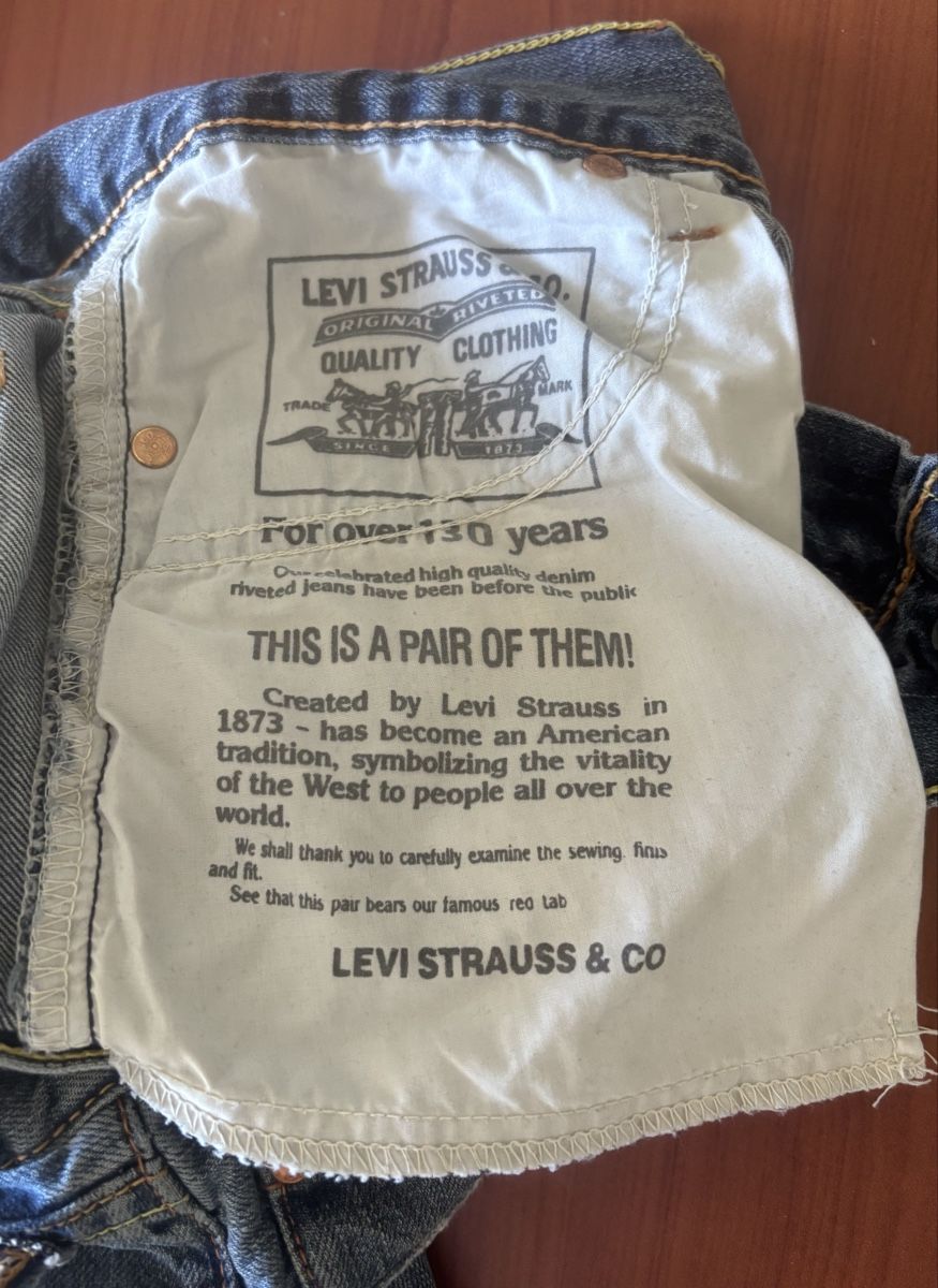 Levi's Jeans: Levi’s EVE – Nuovo (secondo la descrizione) da Salgesch venduto da ago_th8v 4