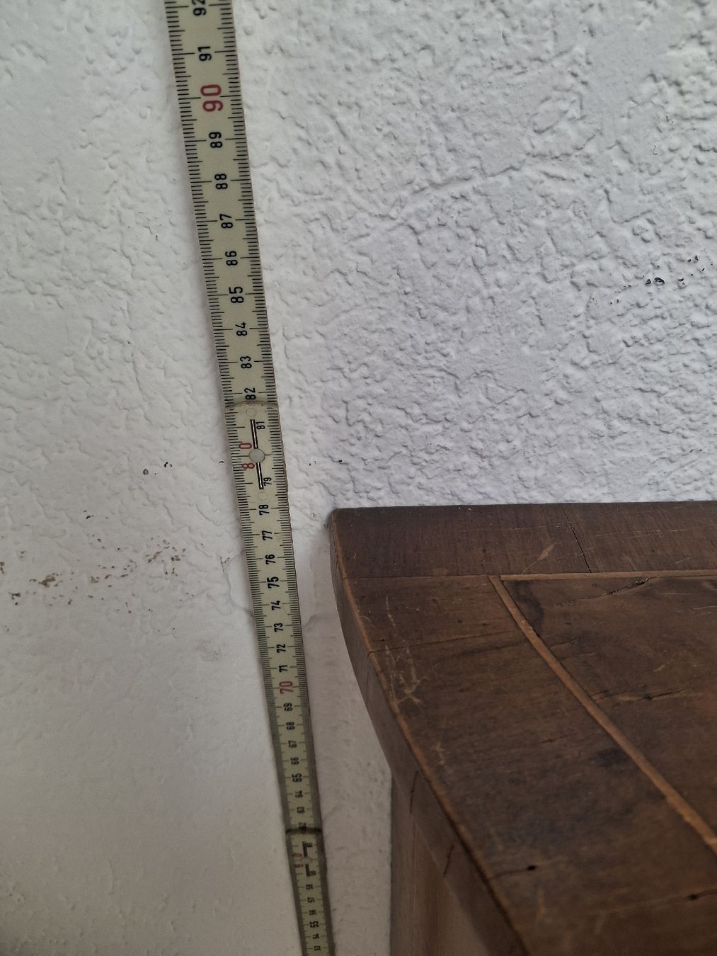 Commodes: Kommode mit Schubladen  – D'occasion à Aarburg par ssi_ckz5 1