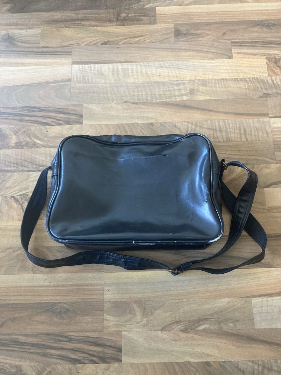 Adidas Borse: Originale retro Adidas Tasche – Usato da Ins venduto da teamfairerdeal 3