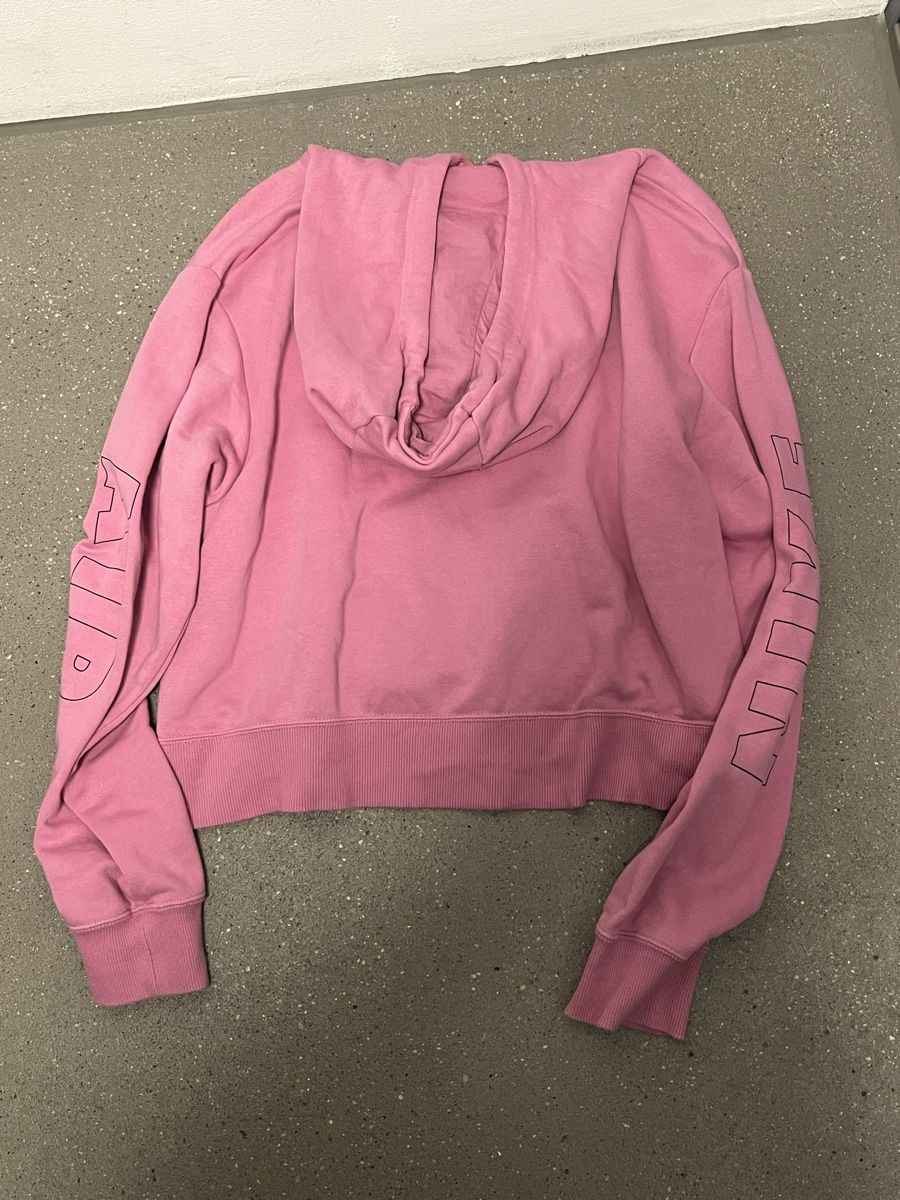 Nike Maglioni & Felpe: Nike Hoodie – Usato da Möhlin venduto da eny_lsk7 2