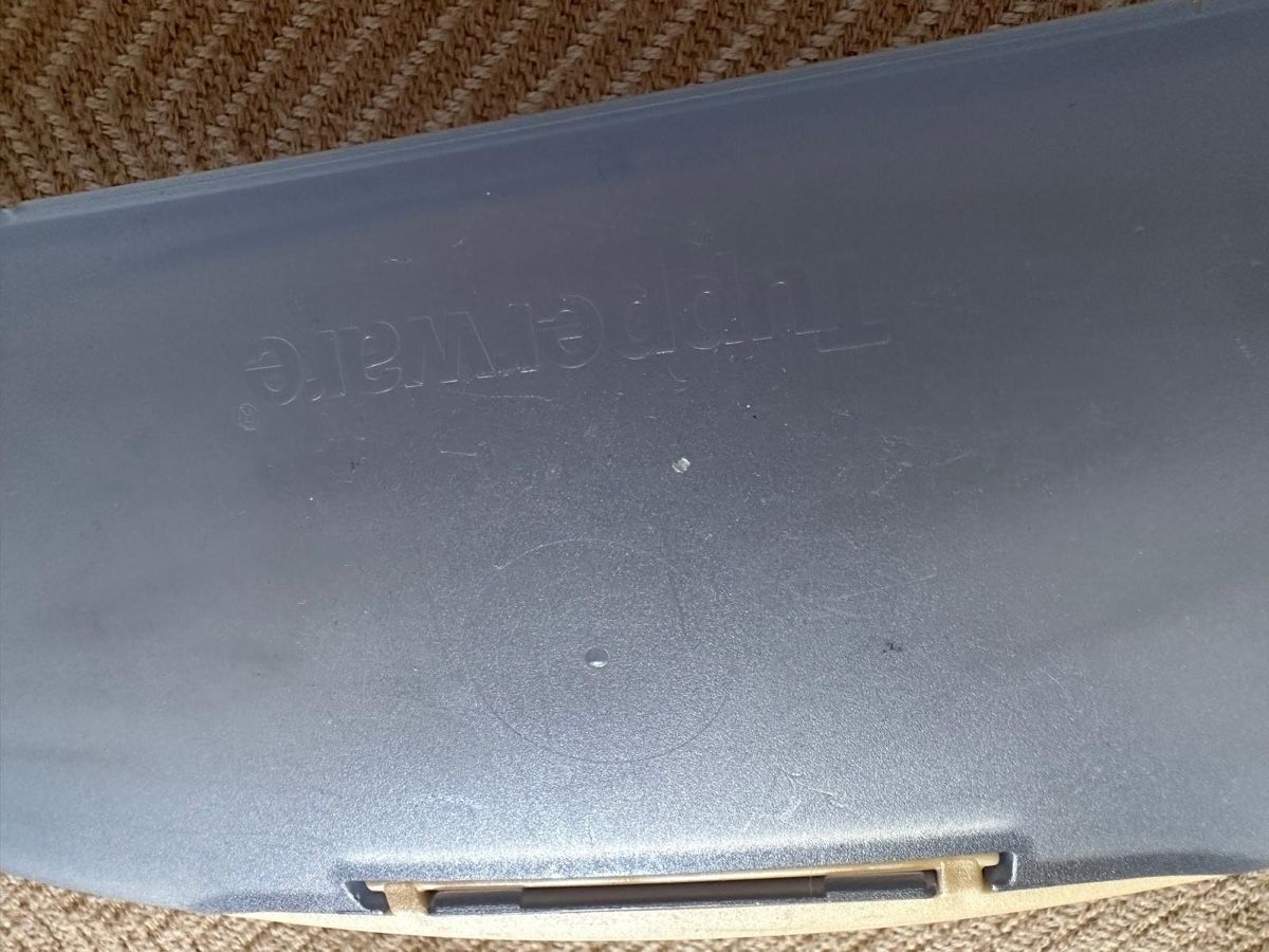 Sonstiges Schreiben & Zeichnen: Tupperware Pencil Case Vintage - Great for Students! – Gebraucht aus Zürich von mhm_6rhw 2