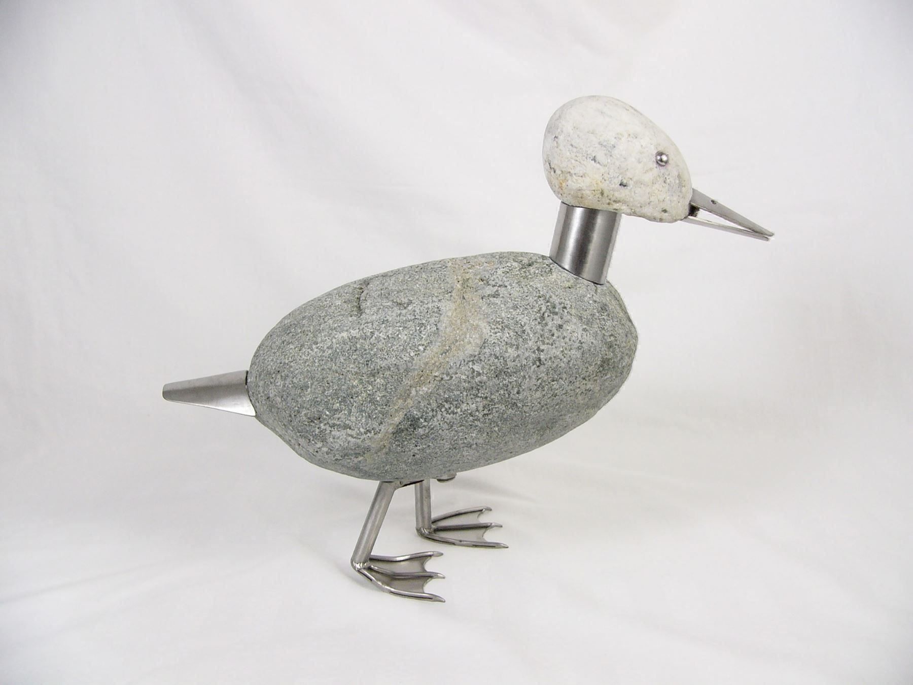 Figuren: Ente aus Stahl und Stein – Neu (gemäss Beschreibung) aus Einsiedeln von steelandstone