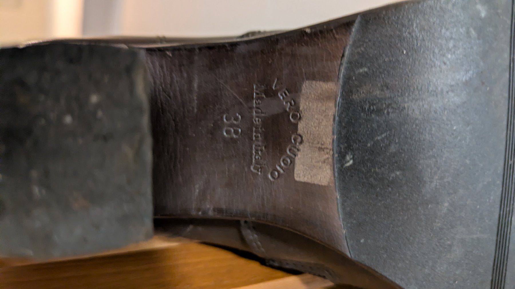 Scarpe da donna: Lederstiefel Made in Italy – Usato da Geroldswil venduto da bay_m2f9 2