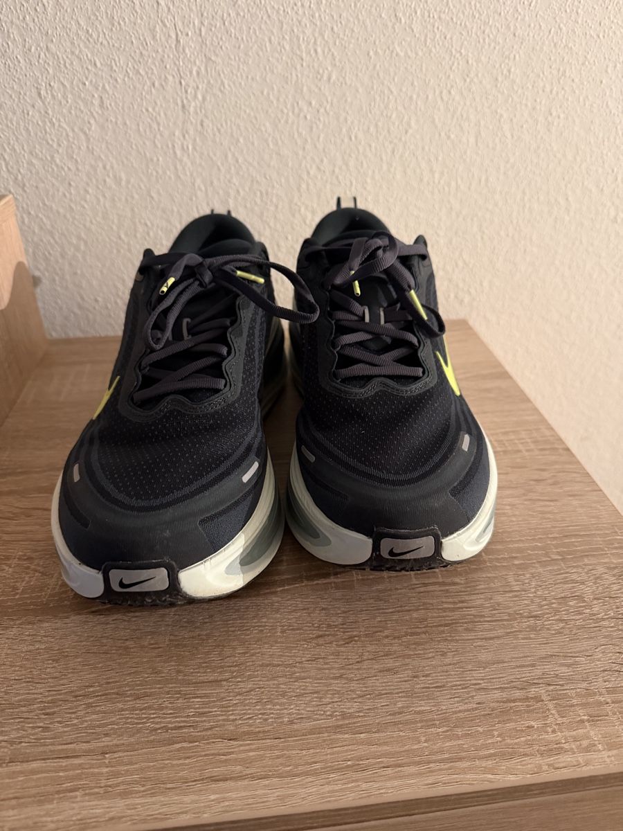 Scarpe da uomo: Laufschuhe (Nike) – Usato da Zürich venduto da kar_6m6v 1