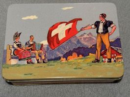 Vintage Blechdose Schweizer Folklore Trachten /Fahnenschwing
