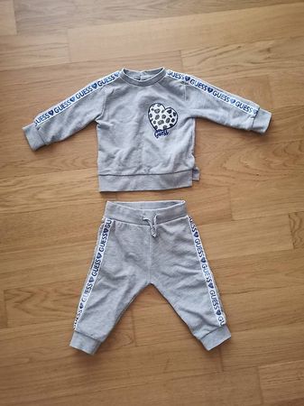 Baby Anzug von Guess, gr. 68/74