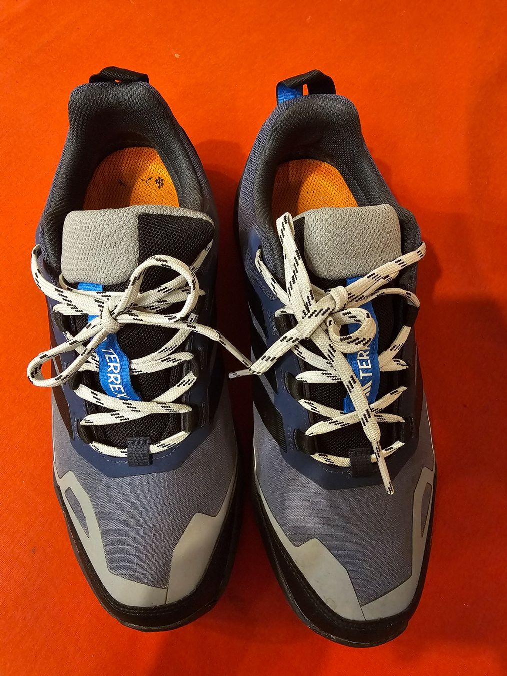 Adidas Herrenschuhe: Fast Neue Adidas Terrex Grösse 43 – Neu (gemäss Beschreibung) aus Frauenfeld von Neoncube 1