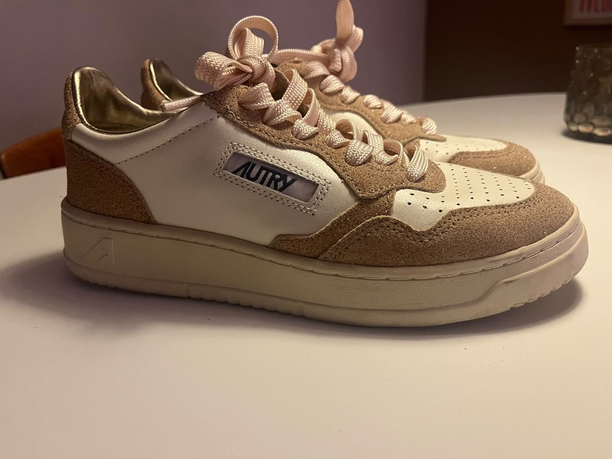 Autry Chaussures femmes: Autry Sneakers  – D'occasion à Bern par laraboltsi