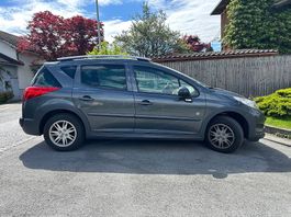 Auto ab Platz