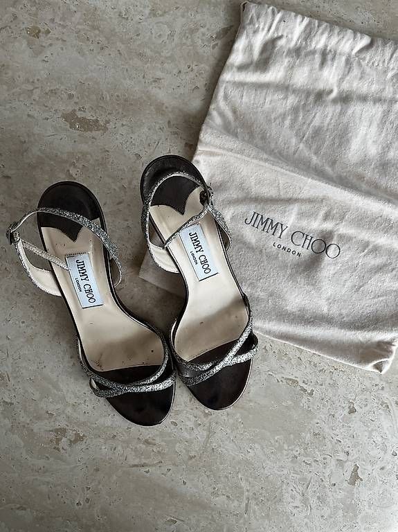 Jimmy Choo Damenschuhe: JIMMY CHOO Sandalen Gr. 38.5 – Gebraucht aus Zürich von jul_6s2j 1
