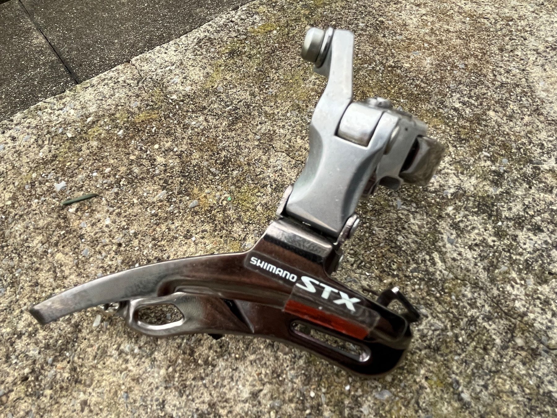 Shimano Pezzi di ricambio: Umwerfer Shimano – Nuovo (secondo la descrizione) da Wangen SZ venduto da Jeackli