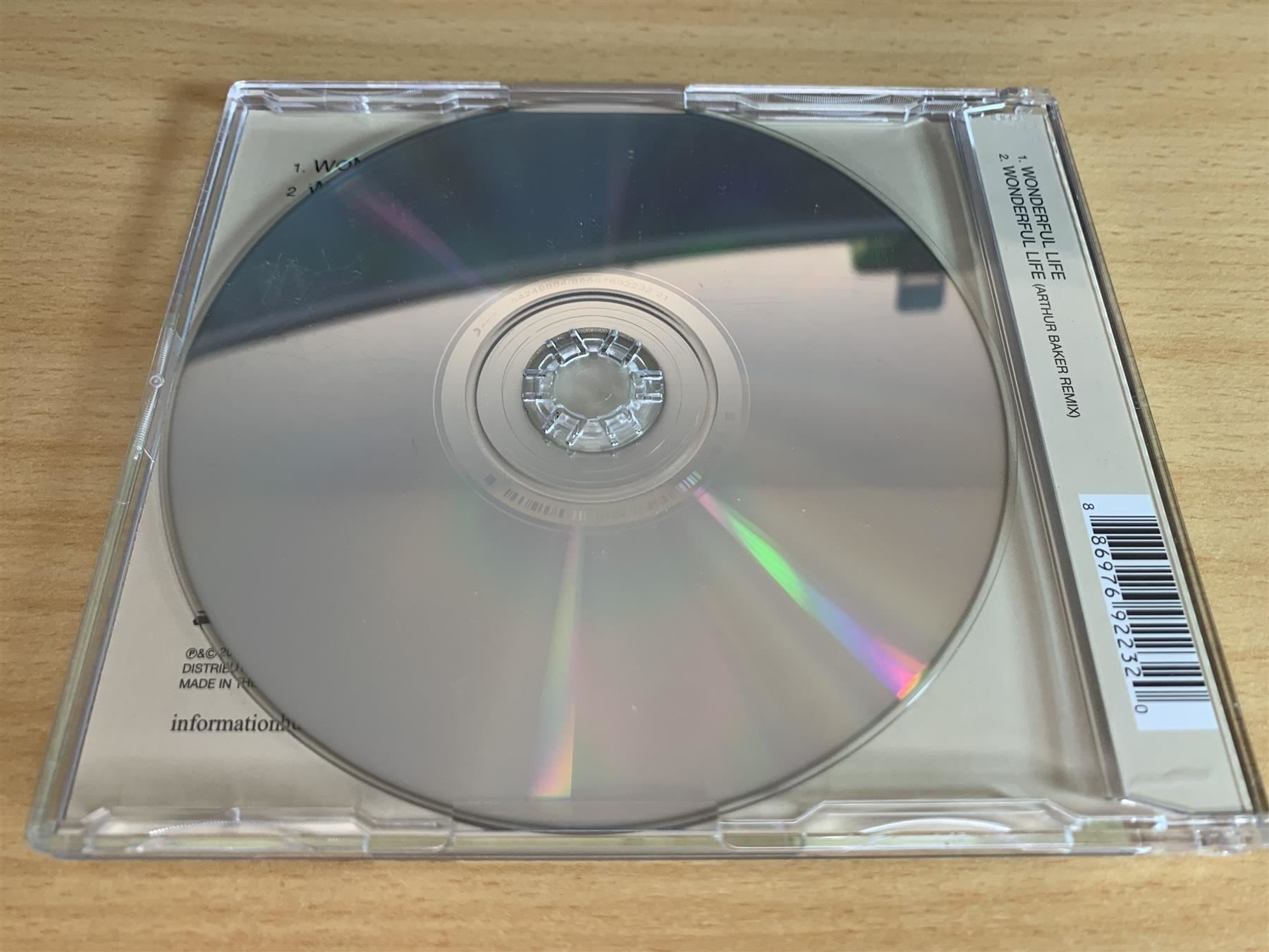 CD: Hurts – Wonderful Life – Usato da Rikon im Tösstal venduto da Alpenmutz 1