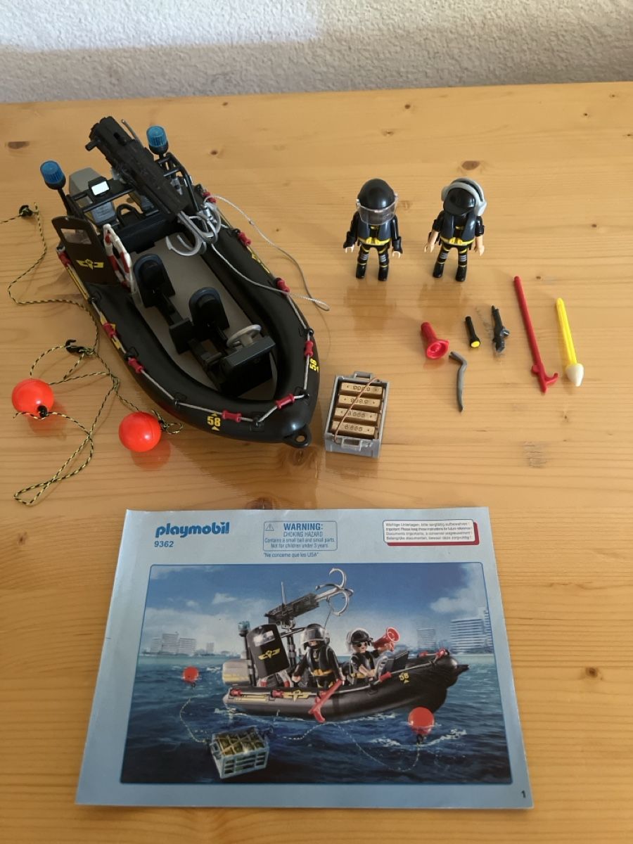 Playmobil Spielzeuge: Playmobil 9362 - SEK Schlauchboot – Gebraucht aus Zuchwil von Commander0 2