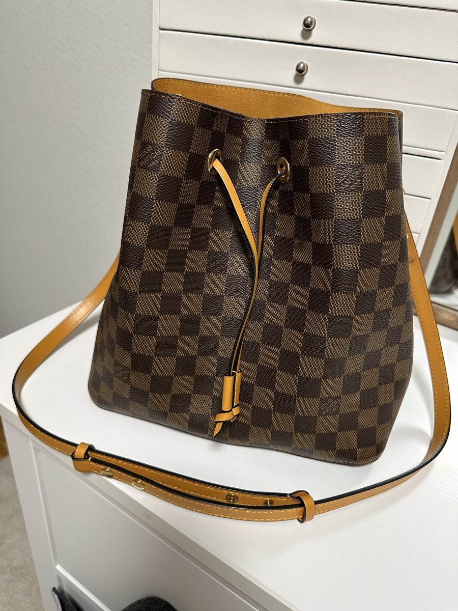 Louis Vuitton Borse da donna: Louis Vuitton NéoNoé MM – Nuovo (secondo la descrizione) da Küssnacht am Rigi venduto da majdaa 2