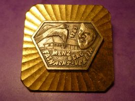 MENZBERG 1981 GOLD