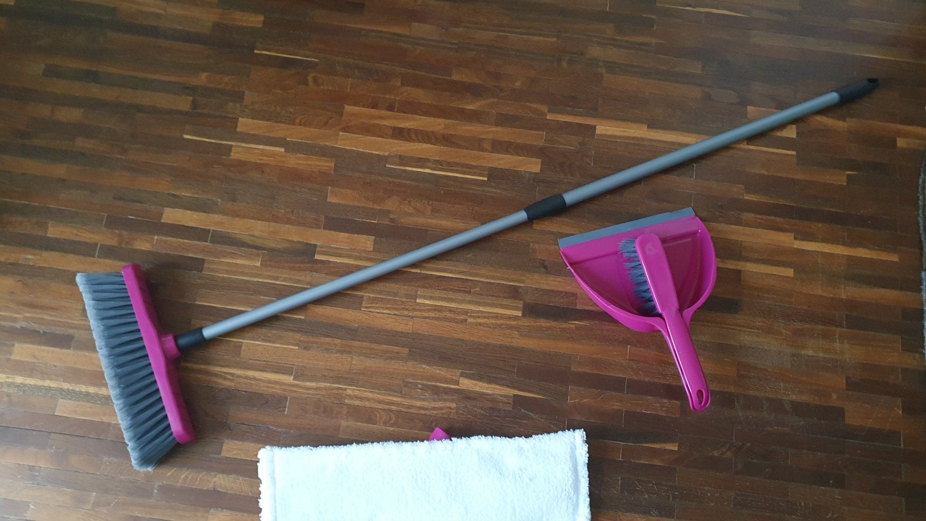 Altro in Apparecchi per la pulizia: Boden Reinigungs Set fuchsia – Nuovo e nell'imballaggio originale da Dorf venduto da Zur-Lingg 6