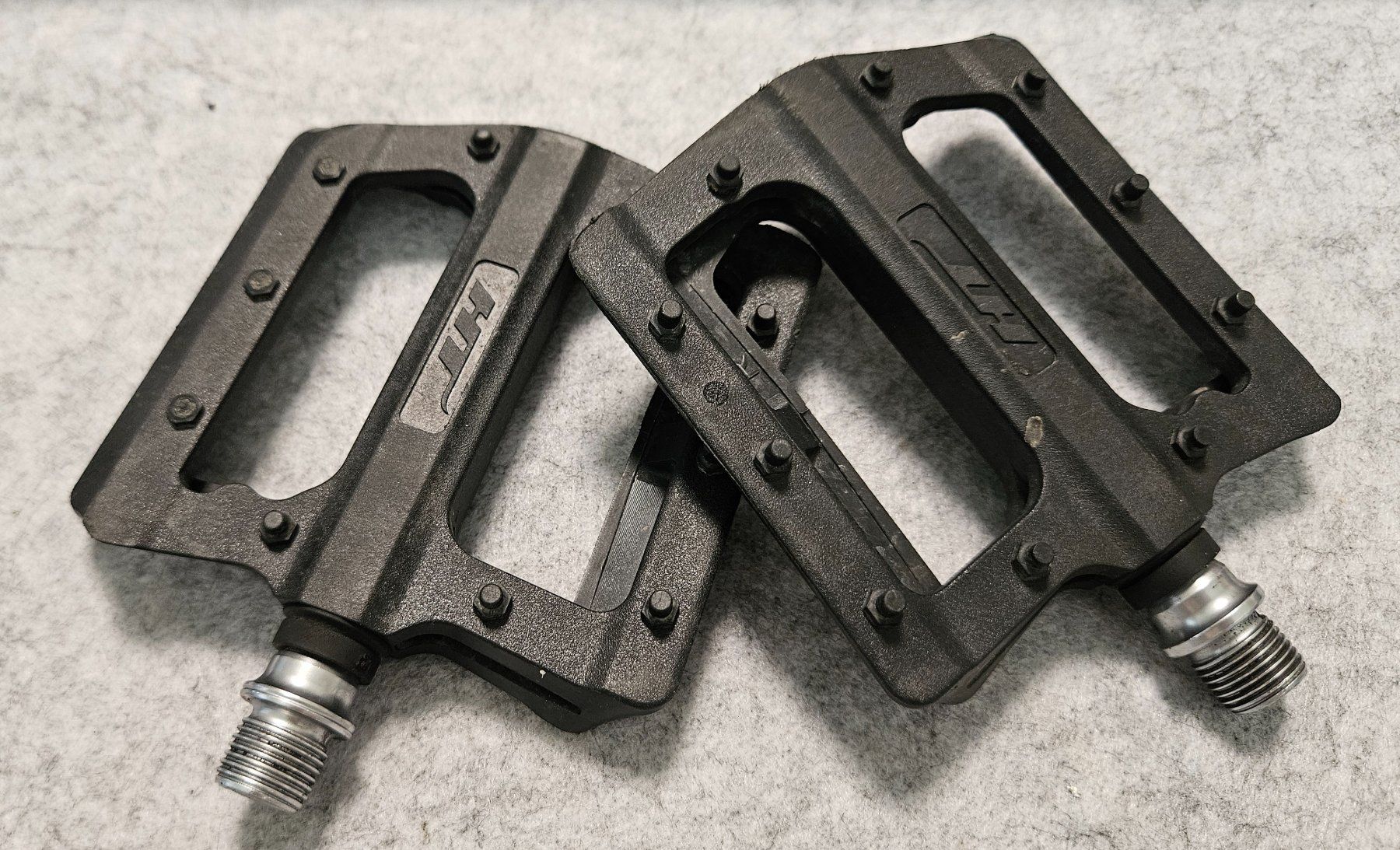Pezzi di ricambio: HT PA12 NANO P Flat Pedal - Fr. 12.- – Usato da Kleindöttingen venduto da Ballu33