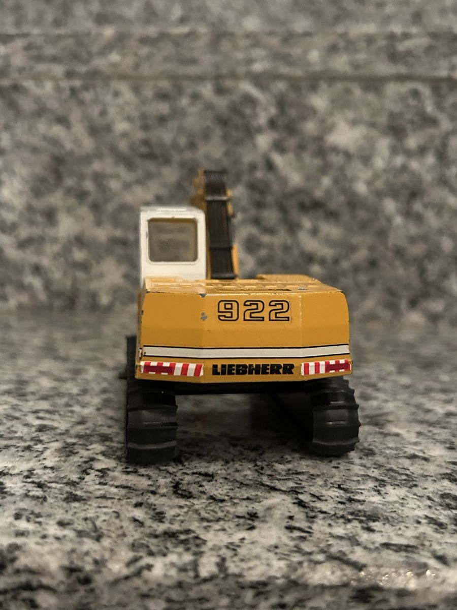 Conrad Kit di modellismo & Modellini statici: Liebherr 922, 1:50 , Conrad – Usato da Horw venduto da Tigercat635 1
