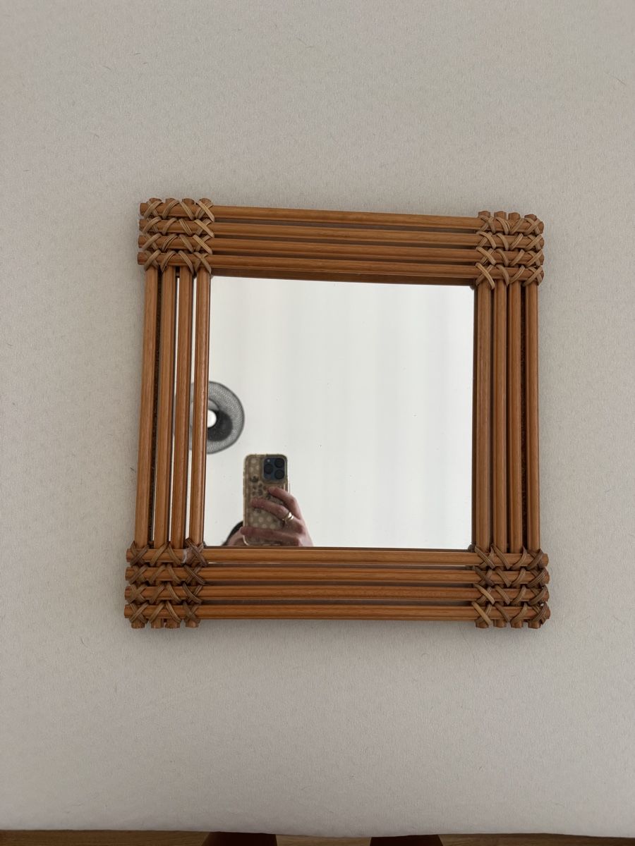 Spiegel: Spiegel Holzoptik 32x32 cm  – Gebraucht aus Morges von melz_28