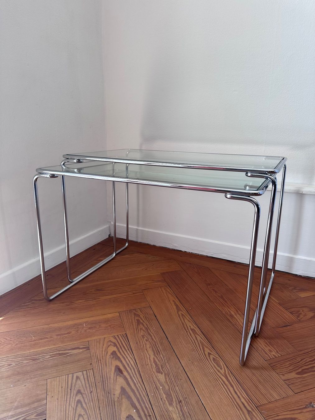 Tavoli: Tables gigognes vintage chrome verre, 1970 – Usato da Lausanne venduto da jul_v9ht 1