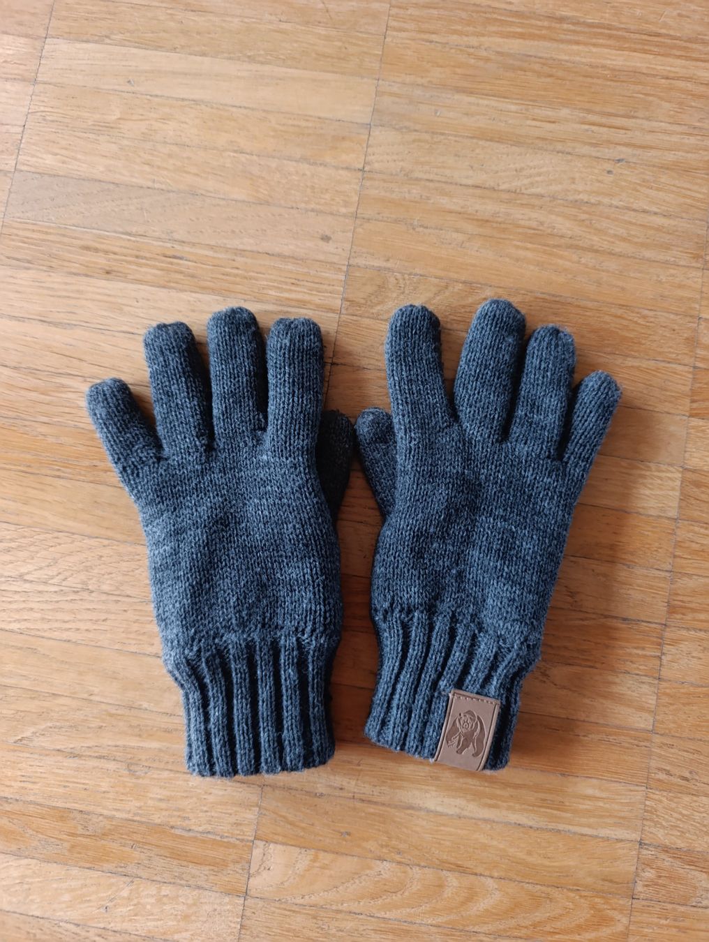 Guanti & manicotti: Kinder Handschuhe grau Gr 128 – Usato da Zürich venduto da mir_2kjl