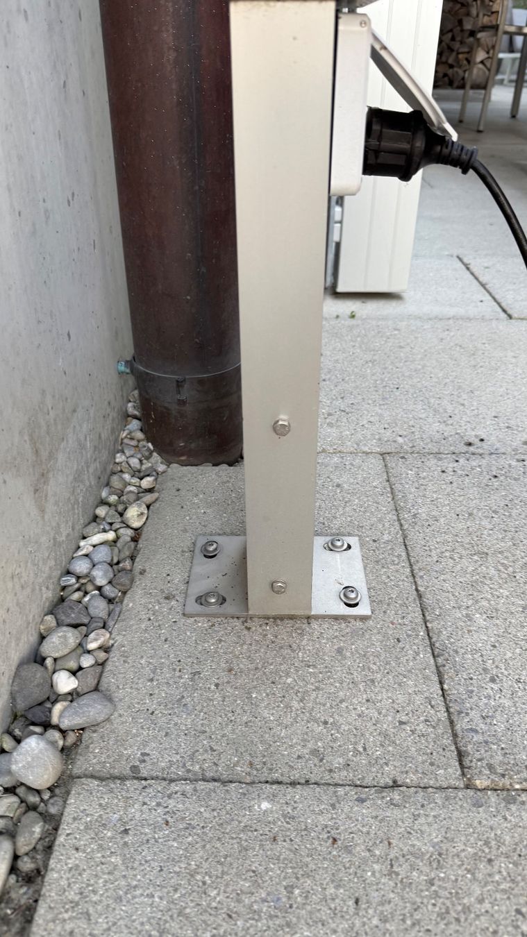 Hager Spine: Aussen Stromsteckdose – Nuovo (secondo la descrizione) da Brütten venduto da Piwi28 2