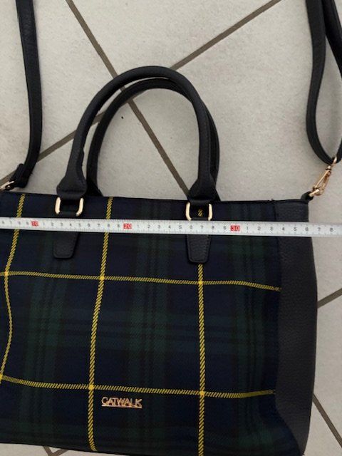 Borse da donna: Catwalk Handtasche im Karomuster – Nuovo (secondo la descrizione) da Würenlingen venduto da Delfinli1 1