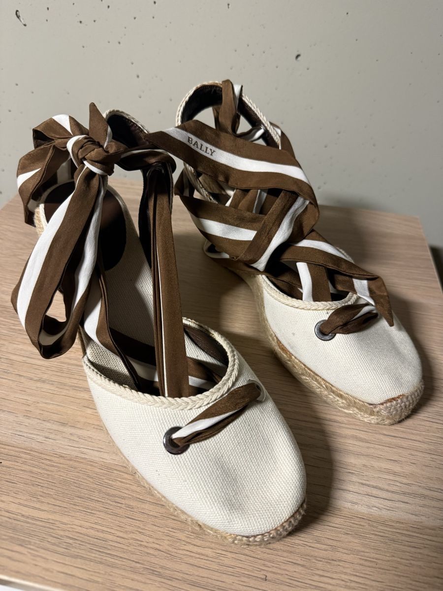 Bally Scarpe da donna: Bally Wedge Platform Sandal EU 40 – Usato da Maloja venduto da mags413