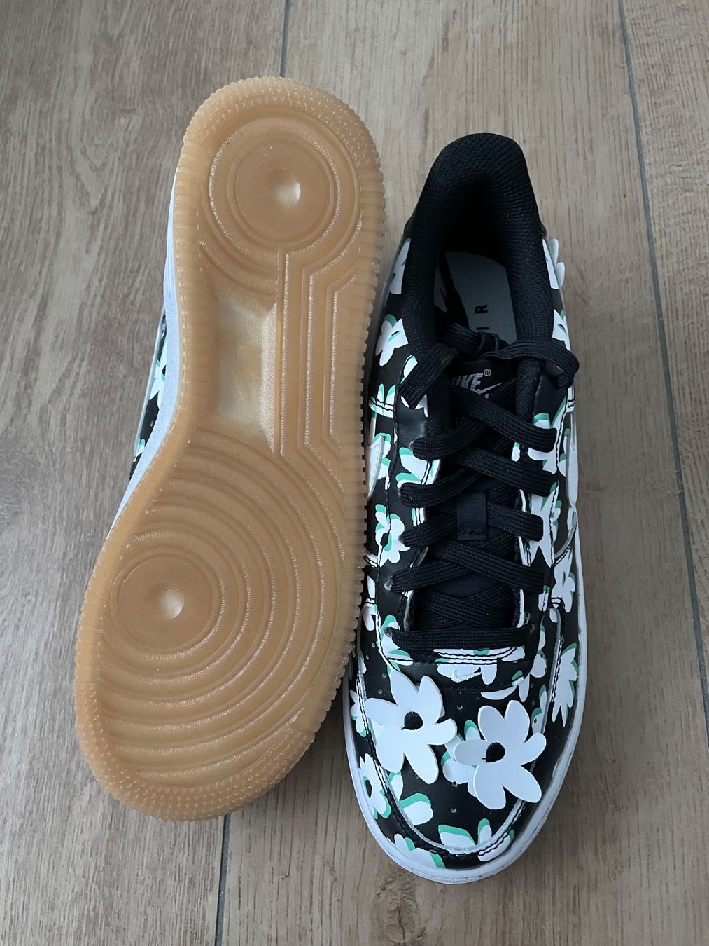 Nike Scarpe per ragazze: Nike Air Force 1 Gr. 40 NEU – Nuovo e nell'imballaggio originale da Waltenschwil venduto da hansnine 4