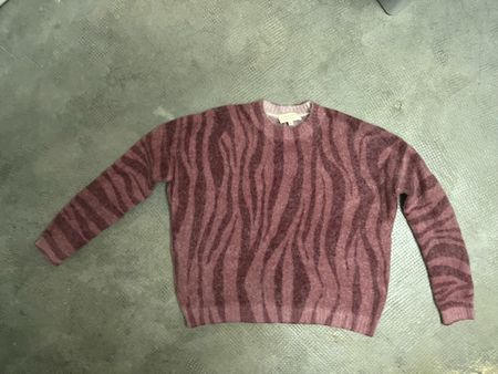 Pull Indiana xxs ok xs/s jamais porté