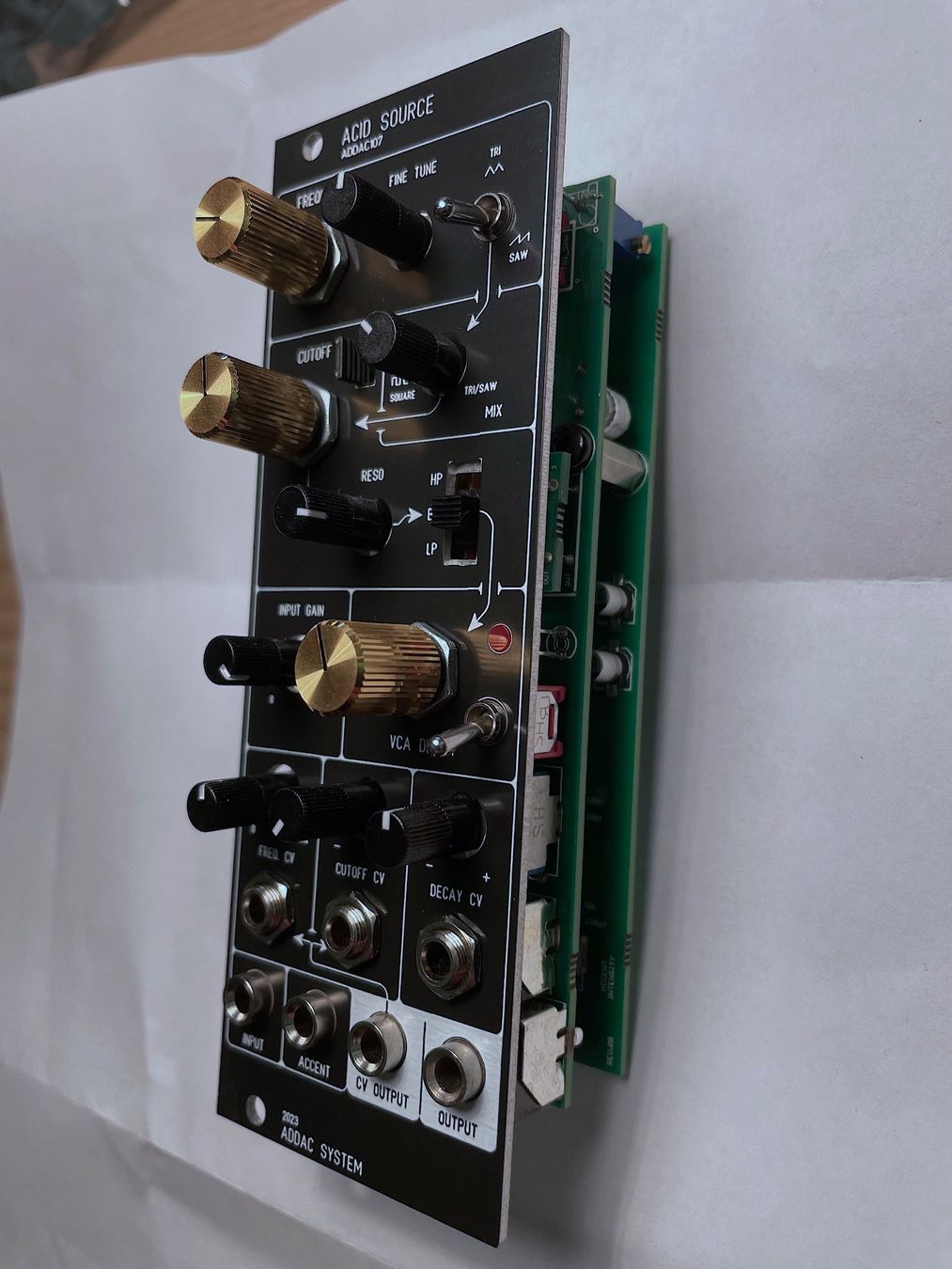 Strumenti musicali: ADDAC Systems - 107 Acid Source Eurorack – Usato da Oberburg venduto da MDLMusic 1