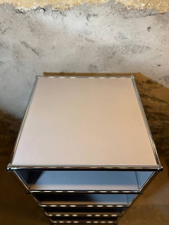 USM Scaffali: USM Haller HiFi-Möbel  Silber – Usato da Schalunen venduto da Schwende2 4