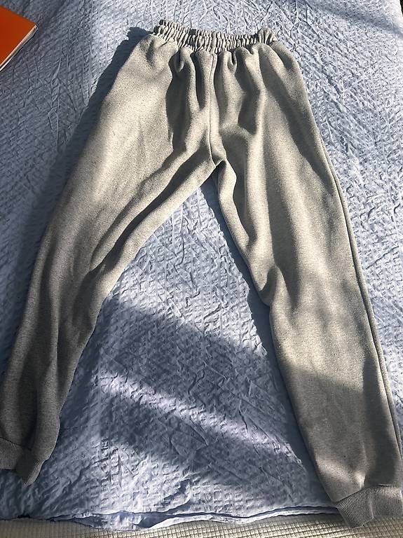 Pantalons: Nike Jogginghosen – D'occasion à Zürich par ej_01 2