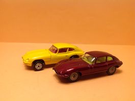 2 verschiedene Jaguar E-Type 2+2