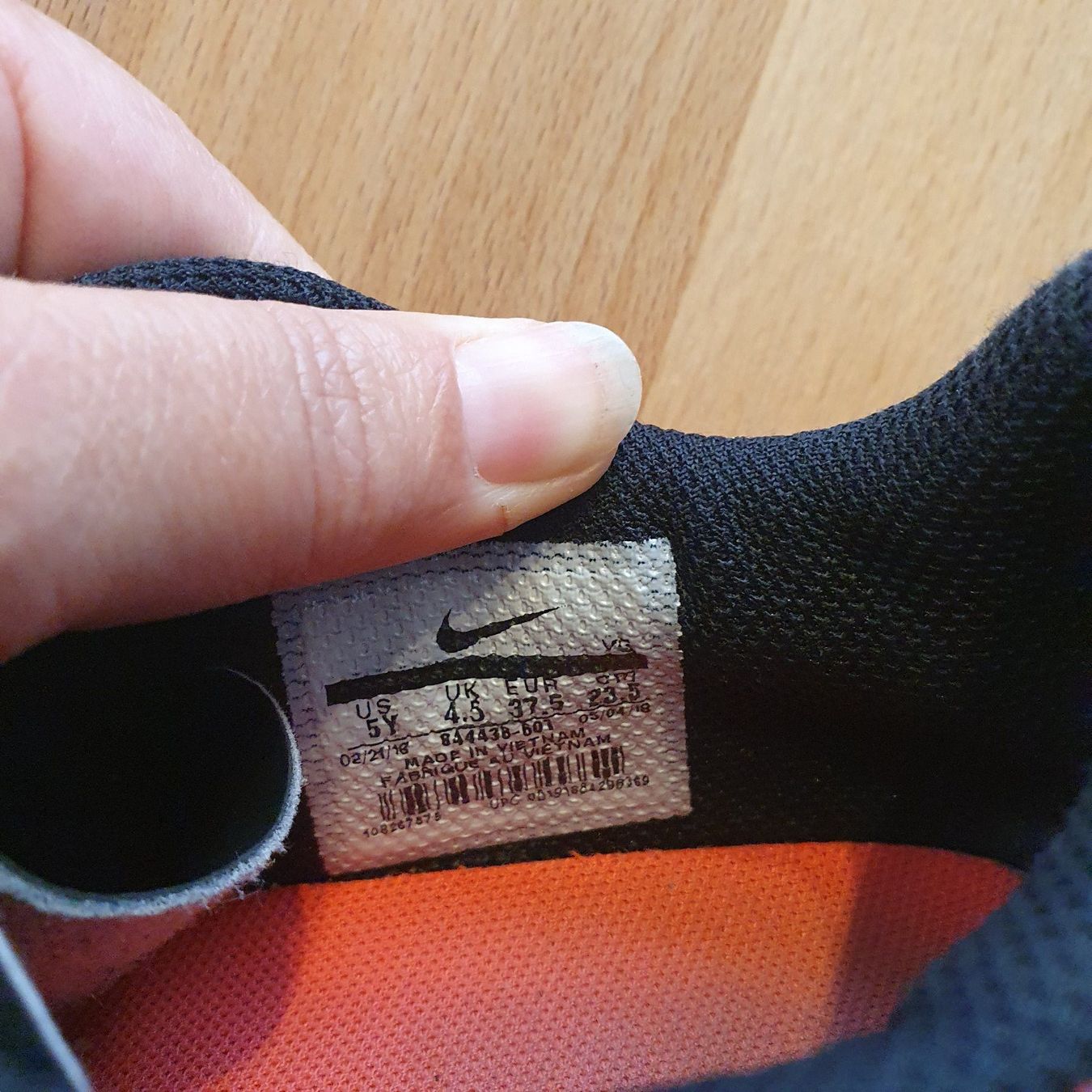 Nike Scarpe per ragazzi: Fussballschuhe v. Nike, Gr. 37.5 – Usato da Bilten venduto da pelanov 5