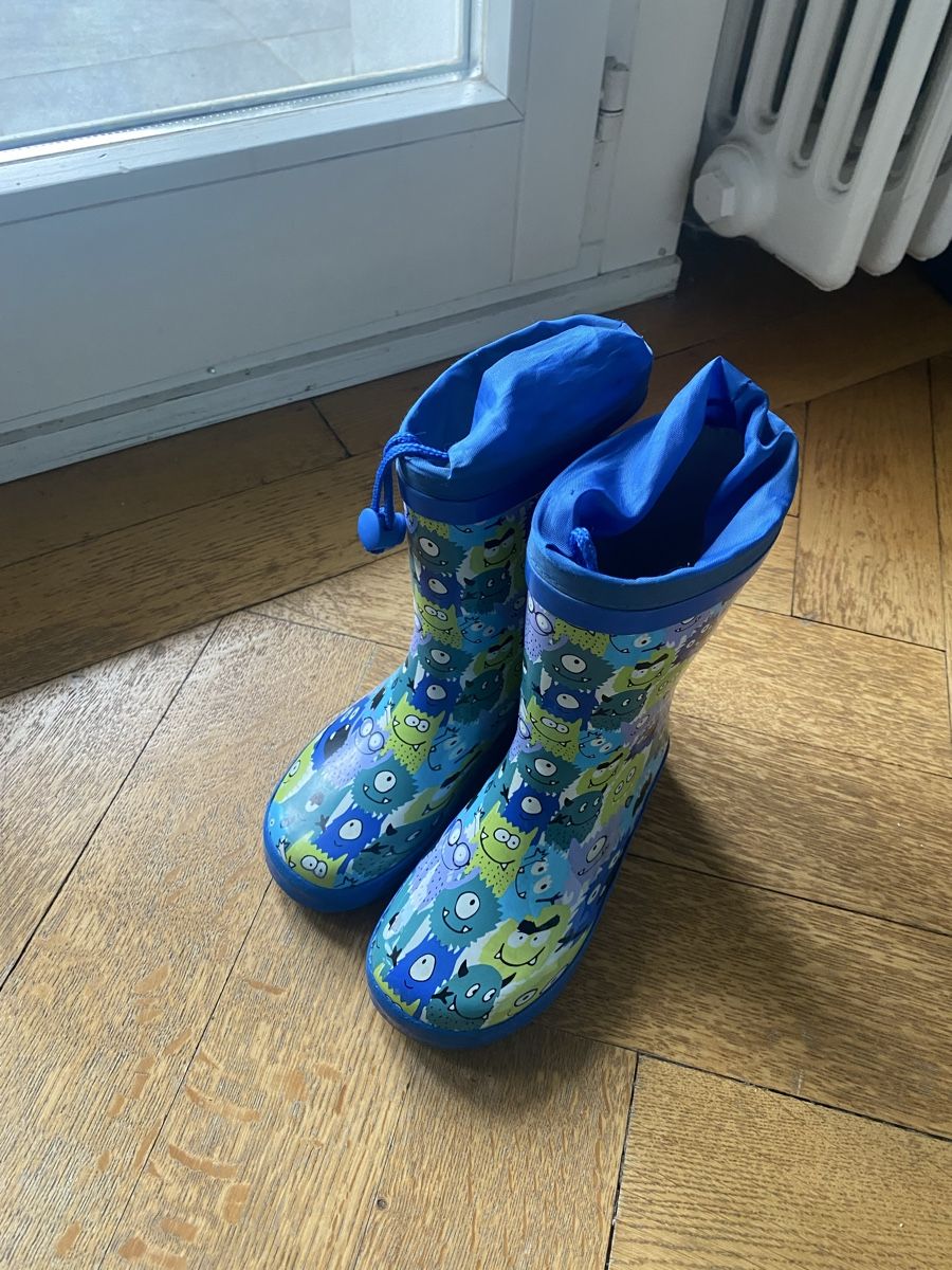 Chaussures hommes: Gummistiefel Grösse 29 – D'occasion à Bern par Violettaline 1