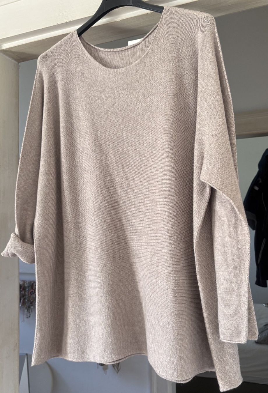 Pullover & Sweatshirts: PULLOVER OVERSIZE! M NOUVEAUTÉ 2026/27 – Neu und originalverpackt aus Locarno von NicoNion 2