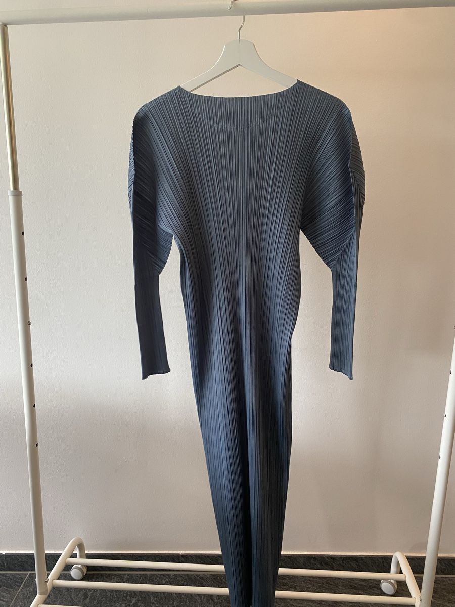 Issey Miyake Vestiti: Issey Miyake Pleats Please Dress – Nuovo (secondo la descrizione) da Luzern venduto da rachlaw1 1