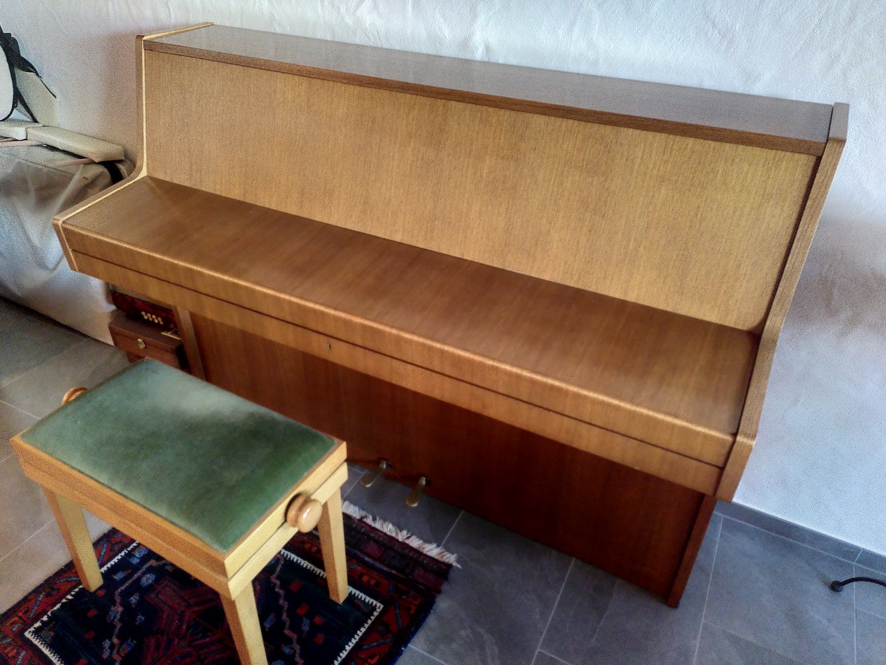 Musikinstrumente: Klavier Ibach inkl. Hocker – Gebraucht aus Bergdietikon von fab_mg68