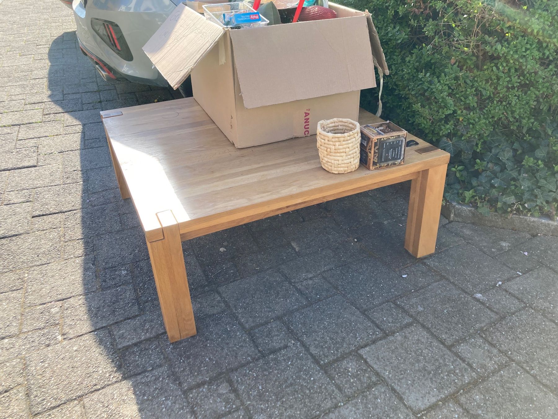 Tables: Couchtisch/ Sofatisch – D'occasion à St. Gallen par drelei