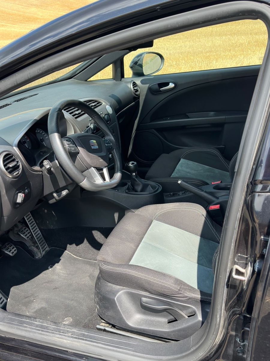 Seat Automobili: Seat Leon Cupra 2.0 R - 265 PS  – Usato da Flurlingen venduto da Seatleon1199 4