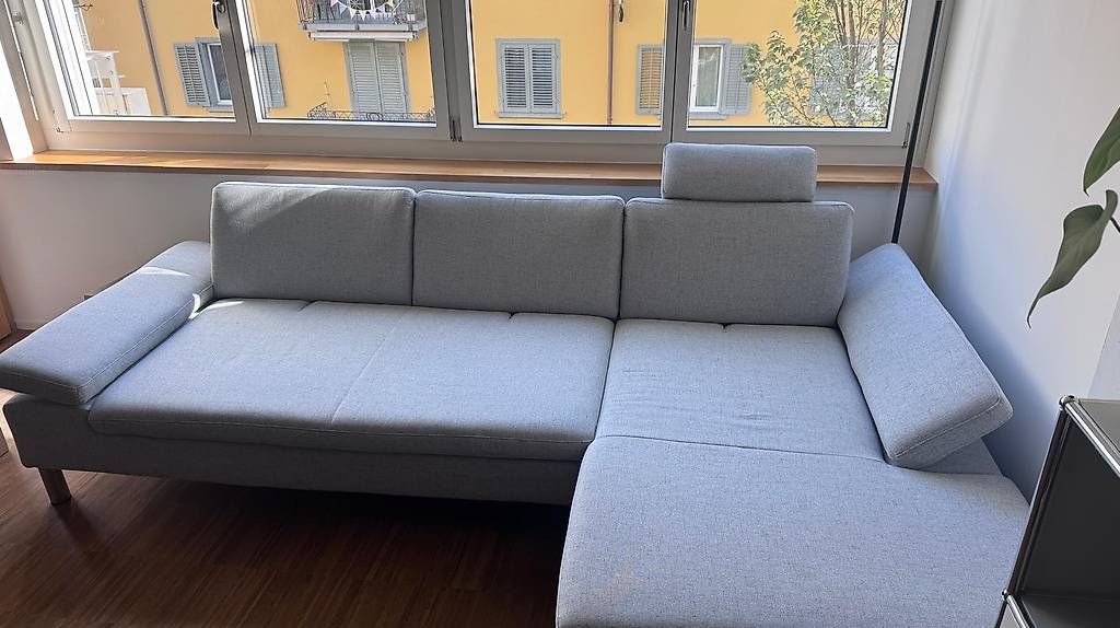 Sofas: Pfister BALTIMORE Ecksofa hellgrau mit Récamiere – Gebraucht aus Zürich von flipmonks 3