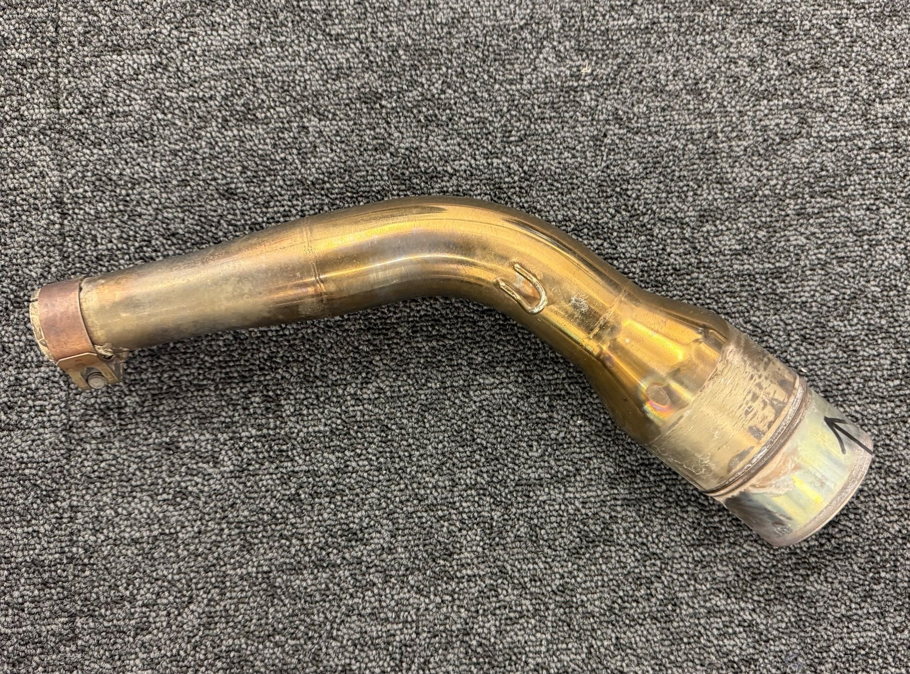 Tutti pezzi di ricambio per scooter: Piaggio Vespa Auspuff Akrapovic – Usato da Seuzach venduto da kat_5qwy 4