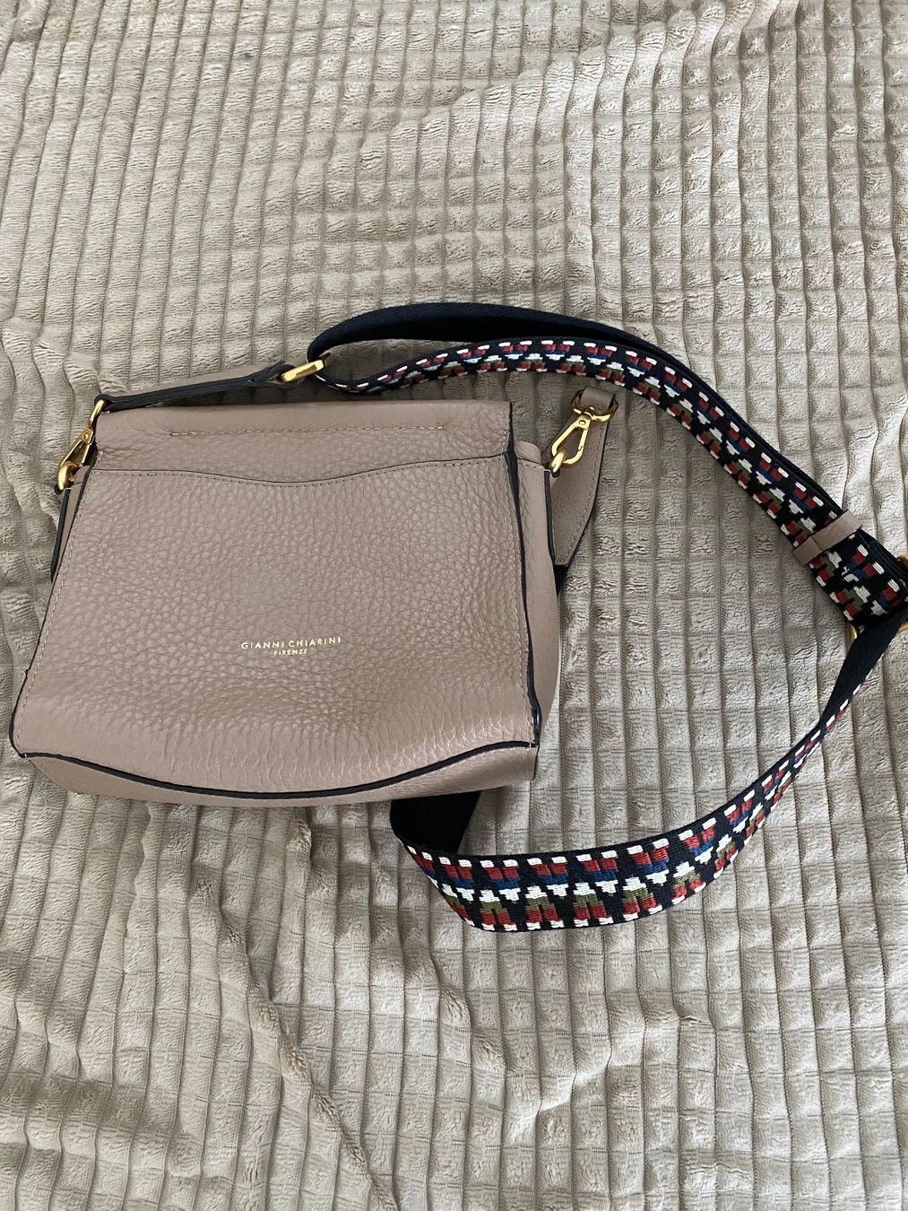 Gianni Chiarini Borse da donna: Neue Gianni Chiarini Lederhandtasche NEU – Nuovo (secondo la descrizione) da Affoltern am Albis venduto da may_9gdz 2