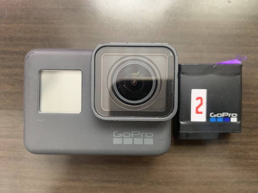 Action Cam: GoPro 5 Black mit Akku und Objektivschutz – Usato da Uster venduto da dan_5m6y