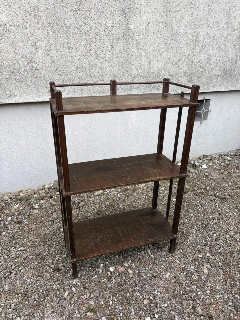 Regale: Antiker Bastler-Etagere – Defekt aus Ins von ab_80