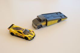 Hot Wheels Premium Team Transport - Corvette C8.R (#36)