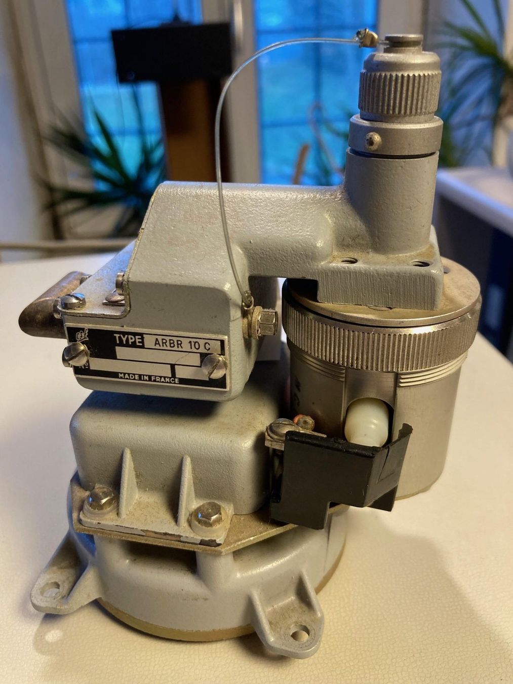 Elektronikbauteile: Thomson CSF RADAR DETECTOR FOR SURFACE VESSELS ARBR 10 C – Defekt aus Bäretswil von Nanobit