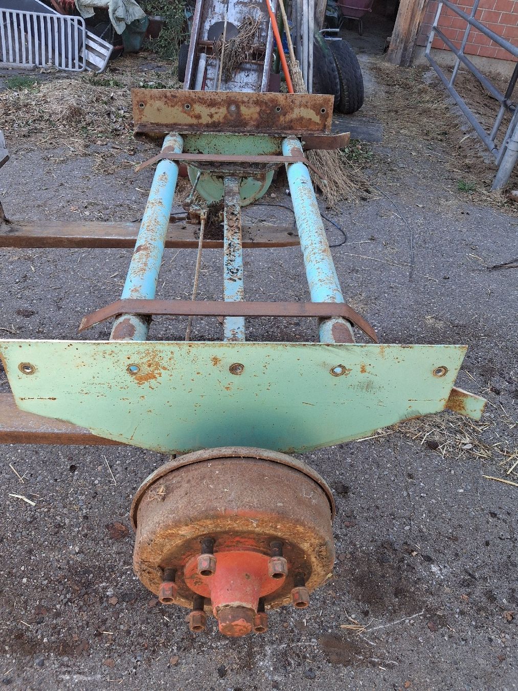 Anhänger: ladewagen achse  – Gebraucht aus sünikon von SDF9898 2